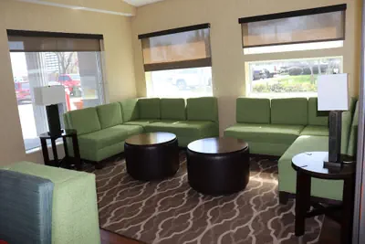 Photo 3 - Comfort Suites DFW Airport