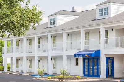 Photo 2 - Baymont by Wyndham Anderson Clemson