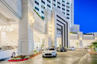 Photo 2 - The Commerce Casino & Hotel
