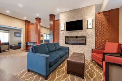 Photo 3 - Comfort Suites West Indianapolis - Brownsburg