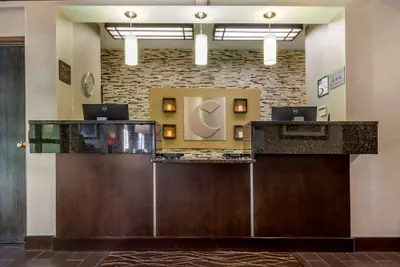 Photo 3 - Comfort Inn & Suites Butler