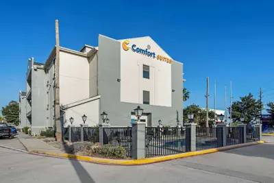 Photo 2 - Comfort Suites Houston NW - Vintage Park