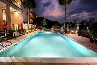 Photo 2 - Courtyard by Marriott Houston Northwest