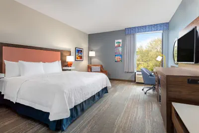 Photo 3 - Hampton Inn Ft. Lauderdale-Commercial Blvd.
