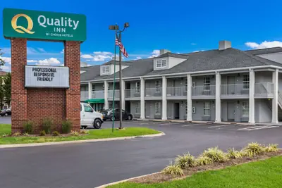 Photo 2 - Quality Inn Gallatin - Nashville Metro