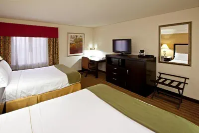 Photo 4 - Baymont by Wyndham Litchfield