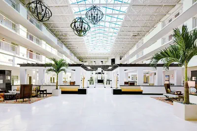 Photo 4 - Embassy Suites by Hilton Destin Miramar Beach