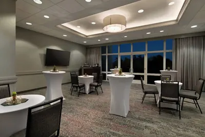 Photo 5 - Courtyard by Marriott Tysons McLean