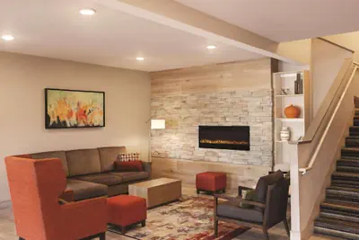 Photo 3 - Country Inn & Suites by Radisson, Albert Lea - Austin