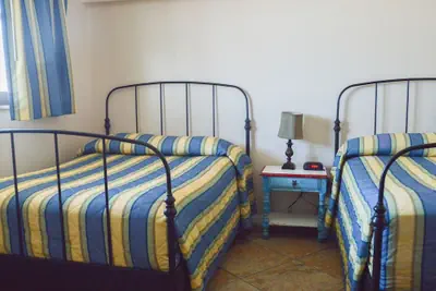 Photo 4 - Hawaiian Inn Beach Resort