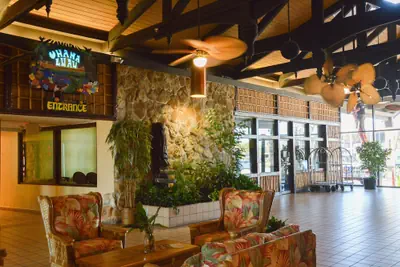 Photo 3 - Hawaiian Inn Beach Resort