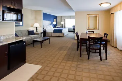 Photo 4 - Holiday Inn Express Hotel & Suites Fort Pierce West by IHG