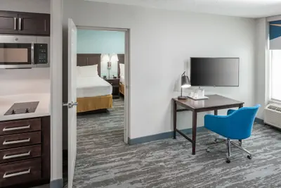 Photo 5 - Hampton Inn & Suites by Hilton Miami-Doral/Dolphin Mall