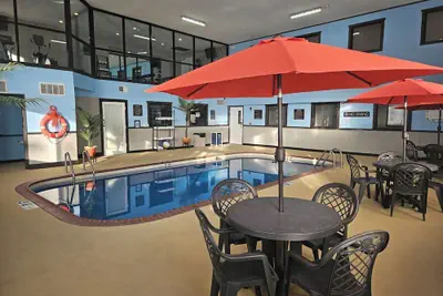 Photo 2 - Riverview Inn & Suites, an Ascend Collection Hotel