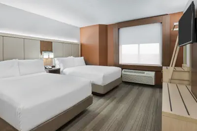 Photo 5 - Holiday Inn Express & Suites Nearest Universal Orlando by IHG