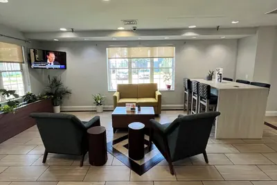 Photo 3 - MainStay Suites Sterling near Dulles Town Center