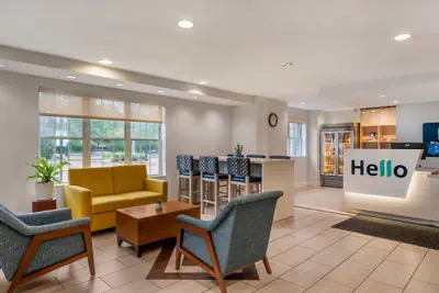 Photo 4 - MainStay Suites Sterling near Dulles Town Center