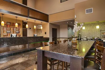 Photo 5 - Best Western Inn & Suites - Lake Charles