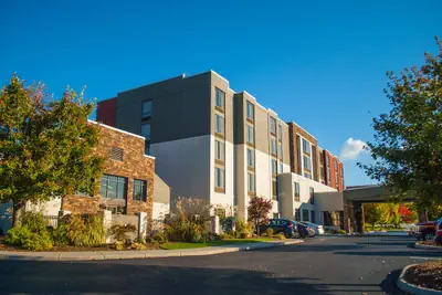 Photo 2 - Holiday Inn Express & Suites Blacksburg - University Area by IHG
