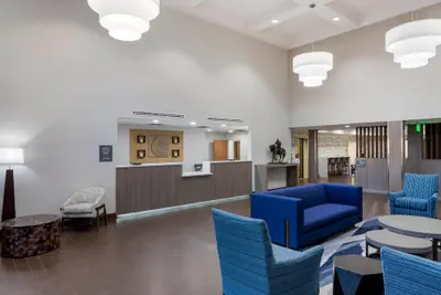 Photo 3 - Comfort Inn & Suites Hot Springs Midtown