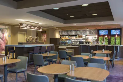Photo 5 - Courtyard by Marriott Traverse City