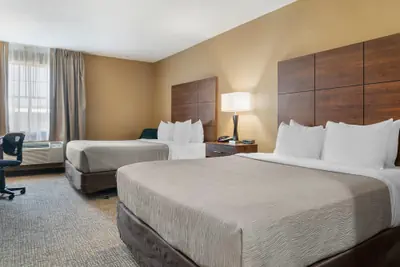 Photo 2 - Quality Inn & Suites Manistique