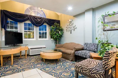 Photo 5 - Microtel Inn & Suites by Wyndham Dayton/Riverside OH