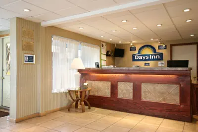 Photo 4 - Days Inn by Wyndham Tannersville