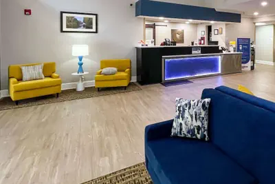 Photo 5 - Comfort Suites Salisbury I-85