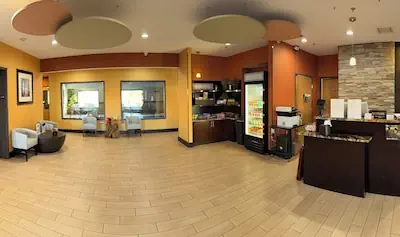 Photo 4 - Best Western Plus Whitewater Inn