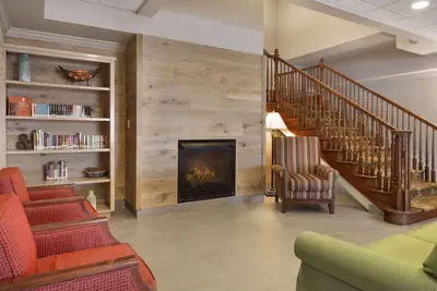 Photo 4 - Country Inn & Suites by Radisson, Warner Robins, GA