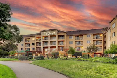 Photo 2 - Sonesta Select San Francisco Airport Oyster Point Waterfront