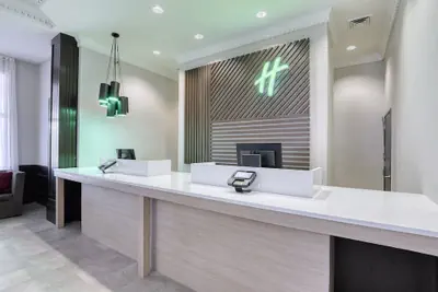 Photo 4 - Holiday Inn Hotel & Suites Madison West - Middleton by IHG