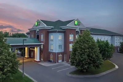 Photo 2 - Holiday Inn Express & Suites Superior by IHG