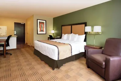 Photo 4 - Studio 6 Corporate Extended Stay Chicago Lisle IL
