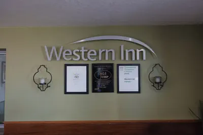 Photo 4 - Old Town Western Inn & Suites