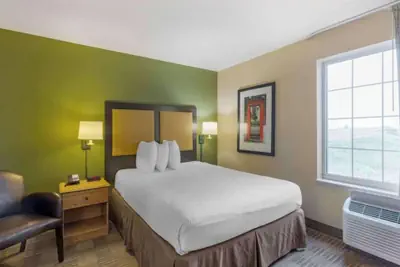 Photo 4 - Studio 6 Extended Stay Chicago Vernon Hills Lincolnshire IL