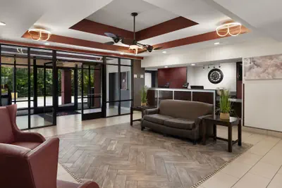 Photo 3 - Red Roof Inn & Suites Savannah Airport