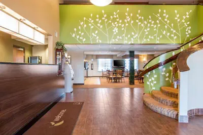 Photo 4 - Sleep Inn & Suites Oregon - Toledo