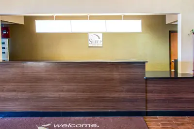 Photo 5 - Sleep Inn & Suites Oregon - Toledo