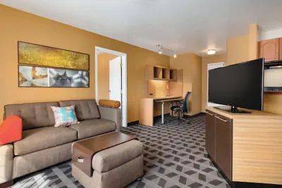 Photo 2 - TownePlace Suites By Marriott Denver Downtown