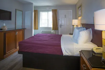 Photo 5 - Americas Best Value Inn Chico