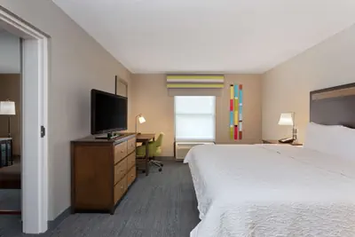 Photo 5 - Hampton Inn & Suites Fort Myers Beach/Sanibel Gateway