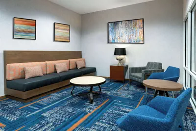 Photo 3 - Hampton Inn Charlotte-Uptown