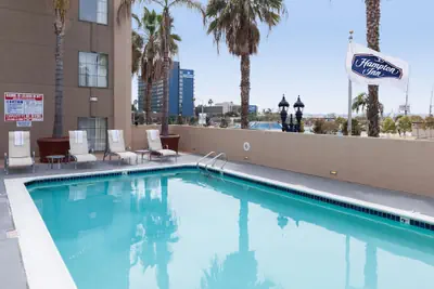 Photo 2 - Hampton Inn San Diego-Downtown