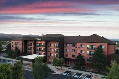 Photo 2 - Courtyard by Marriott Denver Golden/Red Rocks