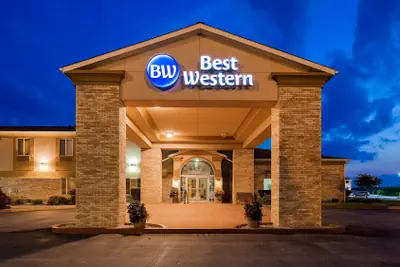 Photo 2 - Best Western Wapakoneta Inn