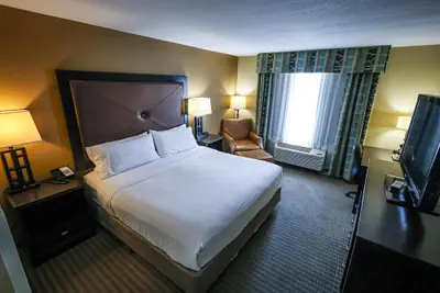 Photo 4 - SureStay by Best Western Lexington