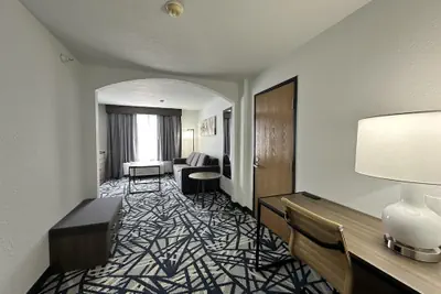 Photo 3 - Best Western Plus Lexington, Nebraska