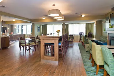 Photo 4 - Hampton Inn New Philadelphia